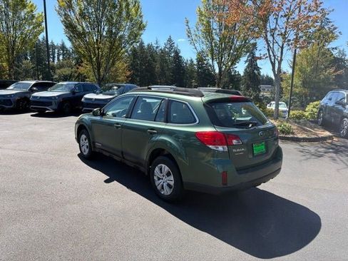 Used 2012 Subaru Outback 2.5i AWD/4WD image 7