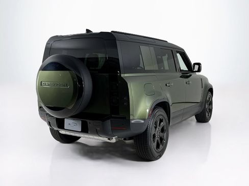 New 2026 Land Rover Defender 110 S AWD/4WD image 5