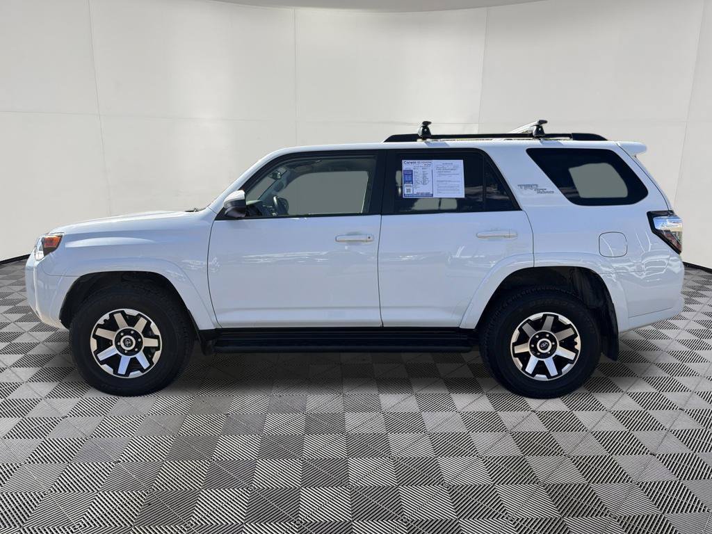 Used 2024 Toyota 4Runner TRD Off-Road AWD/4WD image 4