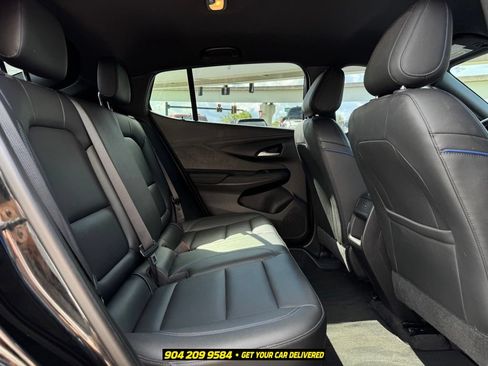 Used 2024 Buick Envista Sport Touring w/ Convenience I Package FWD image 34