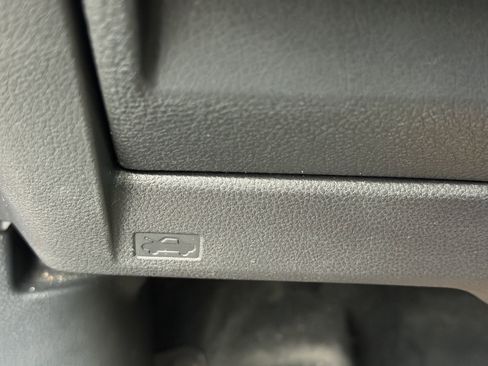 Used 2024 Subaru Ascent Touring image 22