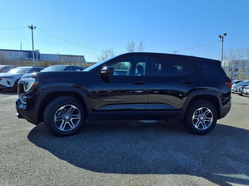 Used 2025 GMC Terrain Elevation w/ Technology Package II image 36