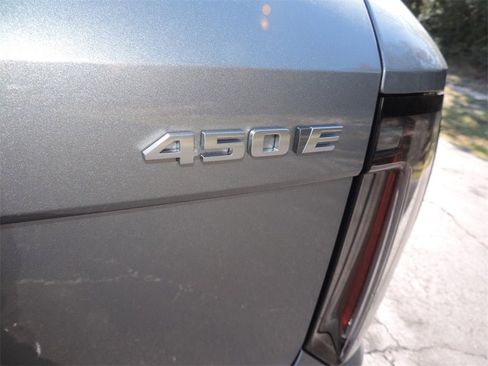 New 2026 Cadillac Optiq Sport 1 image 13