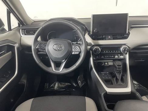 Used 2024 Toyota RAV4 XLE w/ Convenience Package AWD/4WD image 13