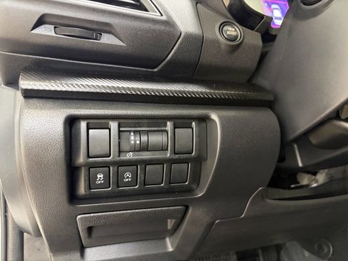 Used 2023 Subaru Crosstrek 2.0i image 10