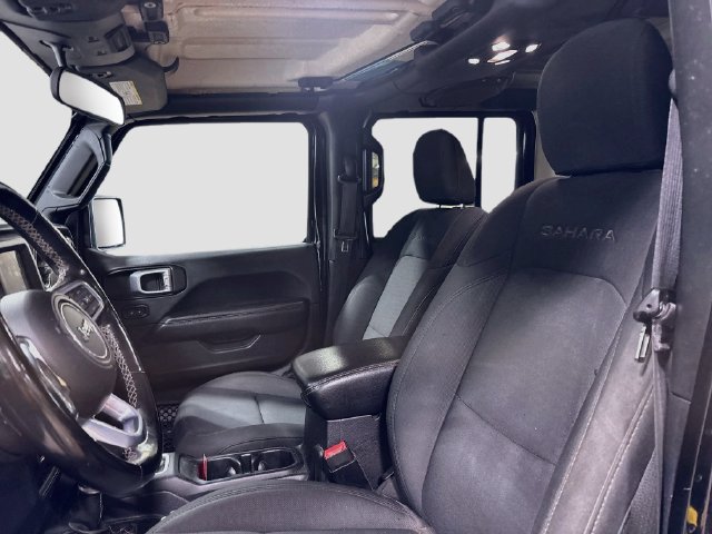 Used 2020 Jeep Wrangler Unlimited Sahara AWD/4WD image 18