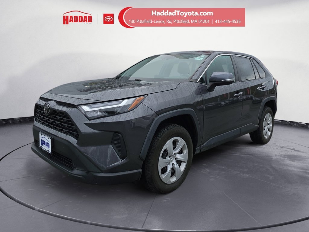Used 2023 Toyota RAV4 LE AWD/4WD image 1