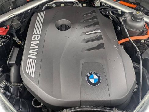 Used 2026 BMW X5 xDrive50e w/ Executive Package AWD/4WD image 18