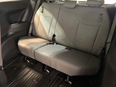 Certified 2025 Toyota Sienna XLE w/ XLE Plus Package AWD/4WD image 11