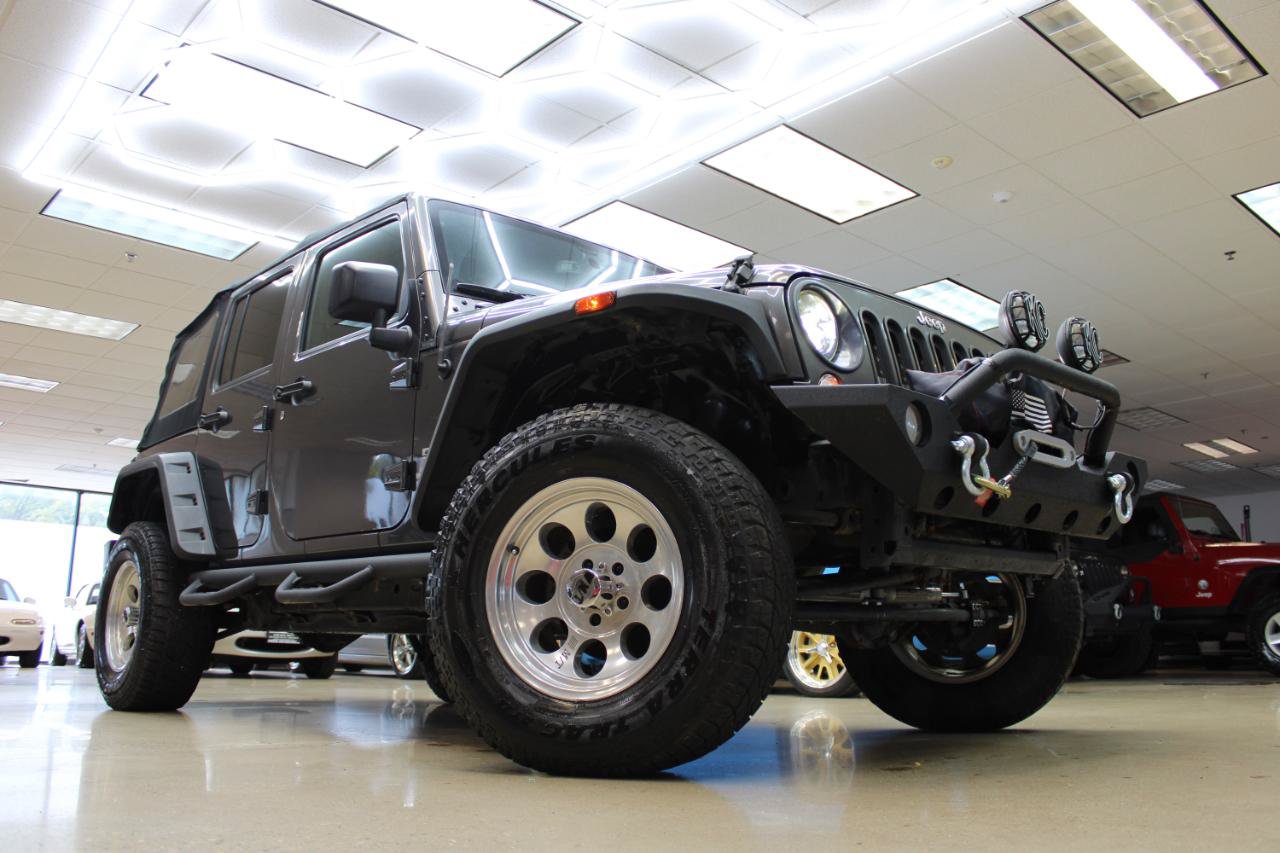 Used 2018 Jeep Wrangler Unlimited Sport S AWD/4WD image 7