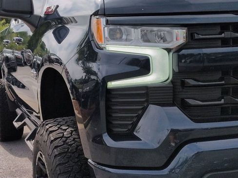 Used 2023 Chevrolet Silverado 1500 RST AWD/4WD image 11
