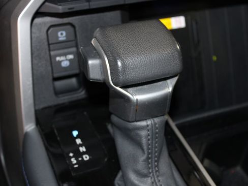 Used 2023 Toyota Tundra Platinum w/ Advanced Package AWD/4WD image 48