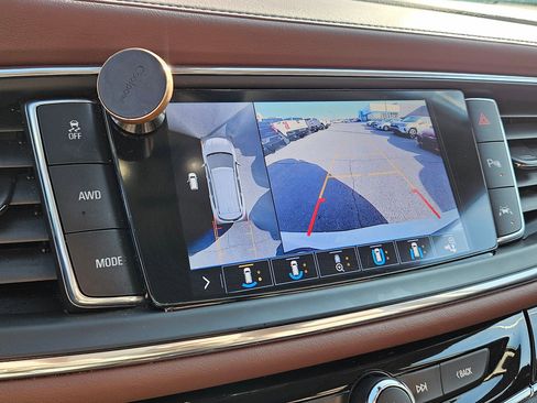 Used 2020 Buick Enclave Avenir w/ Avenir Technology Package image 24