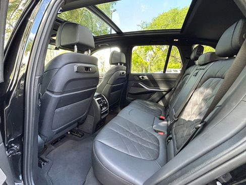 Used 2024 BMW X5 xDrive40i AWD/4WD image 56