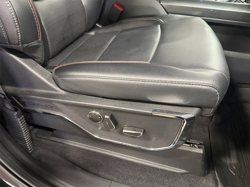 Used 2023 Ford F150 Lariat w/ Equipment Group 502A High image 17