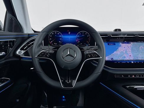 New 2026 Mercedes-Benz E 350 Sedan image 4