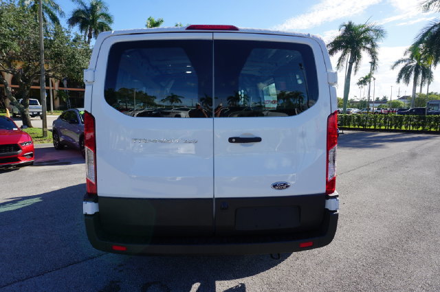 Used 2025 Ford Transit 250 Low Roof w/ Exterior Upgrade Package RWD image 32