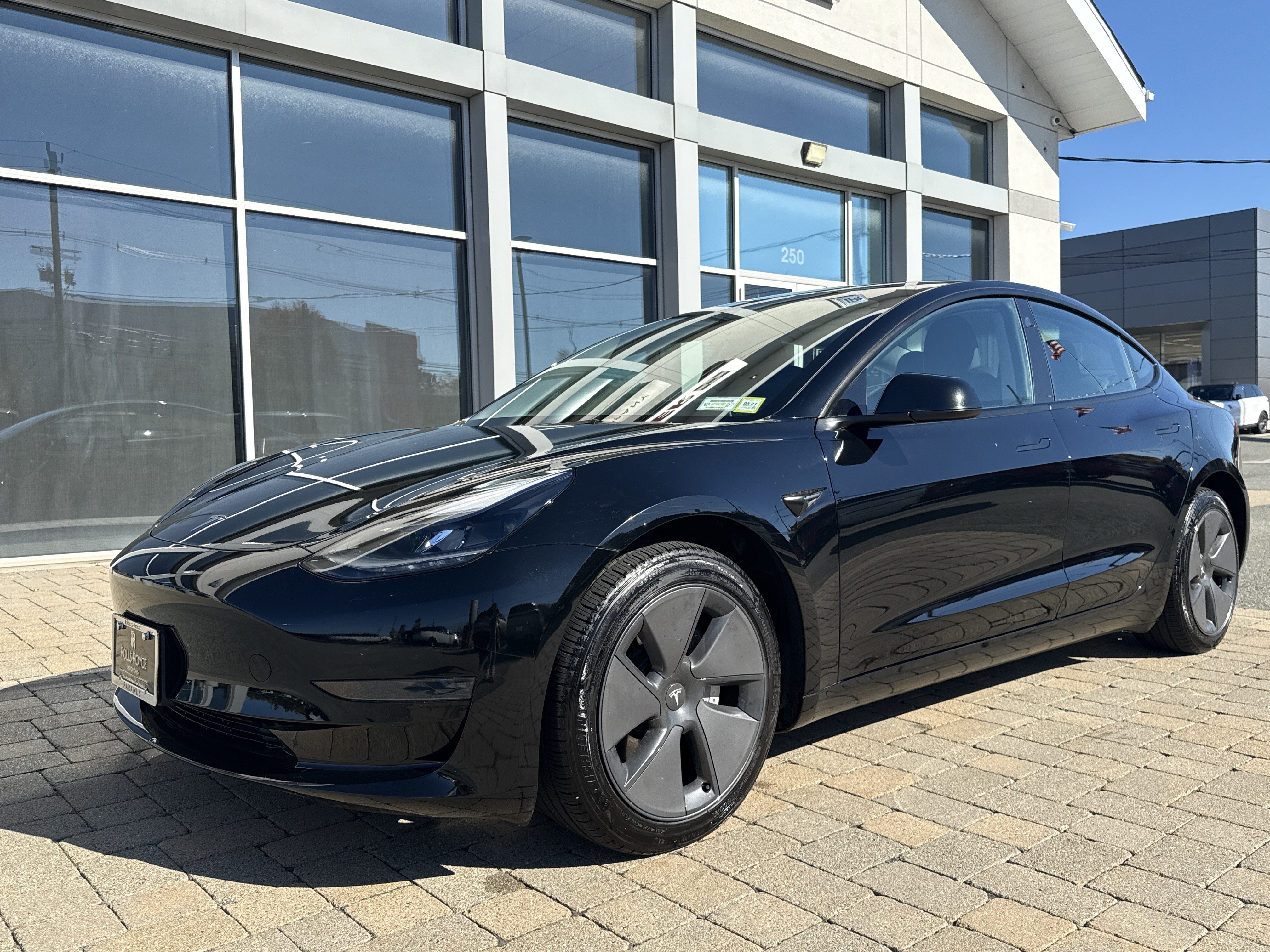 Used 2023 Tesla Model 3 Standard Range RWD image 33