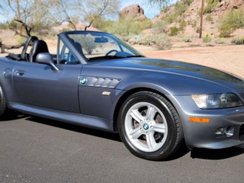 Used 2000 BMW Z3 2.5i image 4