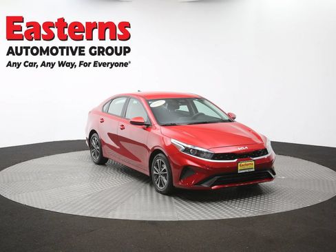 Used 2024 Kia Forte LXS FWD image 48