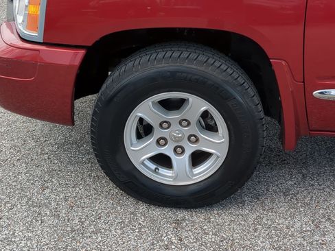 Used 2006 Dodge Dakota SLT RWD image 10