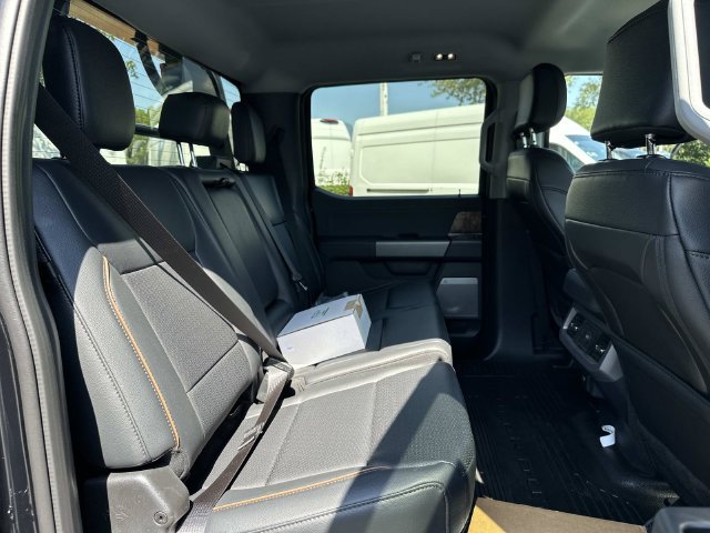 New 2026 Ford F450 Lariat AWD/4WD image 44