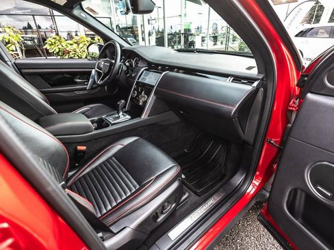 Used 2023 Land Rover Discovery Sport SE R-Dynamic image 24
