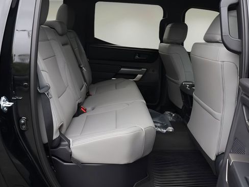 New 2026 Toyota Tundra SR5 AWD/4WD image 18