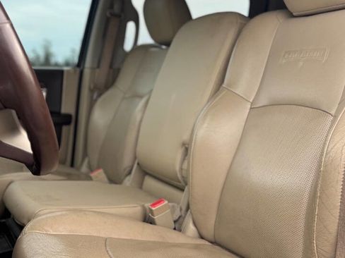 Used 2015 RAM 1500 Laramie image 3