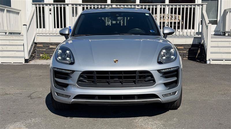 Used 2018 Porsche Macan GTS w/ Premium Package Plus AWD/4WD image 6