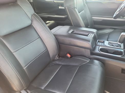 Used 2016 Toyota Tundra Limited w/ Limited Premium Package image 13