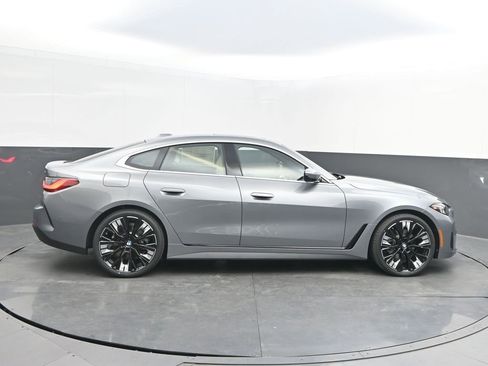 New 2026 BMW 430i w/ Premium Package image 8