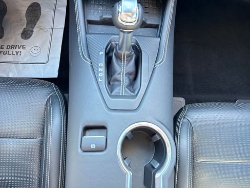 Used 2024 Ford Mustang Premium image 21