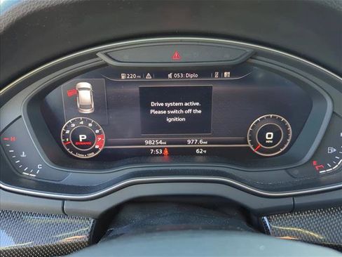 Used 2020 Audi SQ5 Prestige image 17