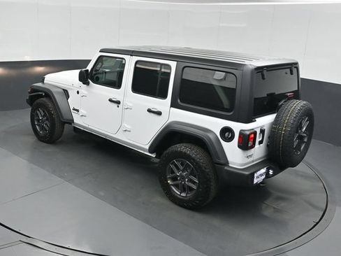 New 2026 Jeep Wrangler Unlimited Sport w/ Convenience Group AWD/4WD image 34