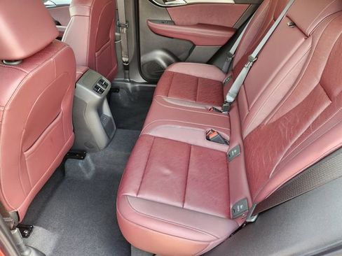 Used 2025 Buick Envision Sport Touring image 29