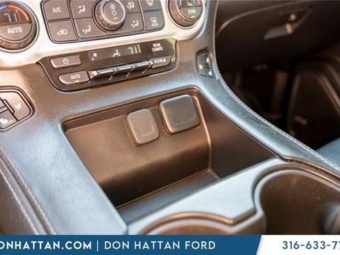 Used 2018 GMC Yukon SLT w/ HD Trailering Package image 17