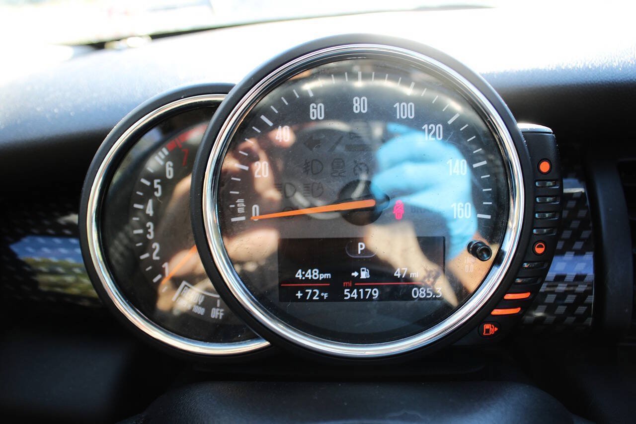 Used 2017 MINI Cooper S FWD image 23