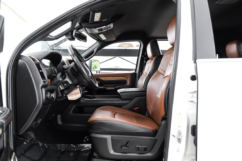 Used 2023 RAM 3500 Limited AWD/4WD image 3