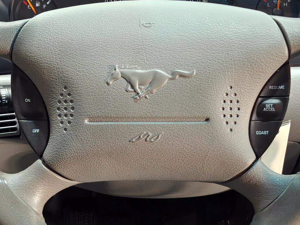 Used 1997 Ford Mustang GT RWD image 5