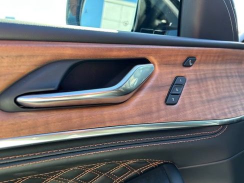 New 2026 Jeep Grand Cherokee L Summit image 36