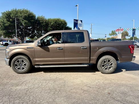 Used 2015 Ford F150 XLT w/ Equipment Group 301A Mid RWD image 4