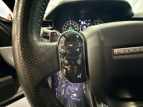 Used 2019 Land Rover Range Rover Velar S AWD/4WD image 27