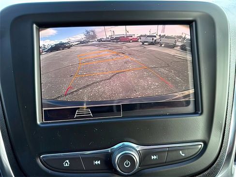 Used 2022 Chevrolet Equinox LT image 27