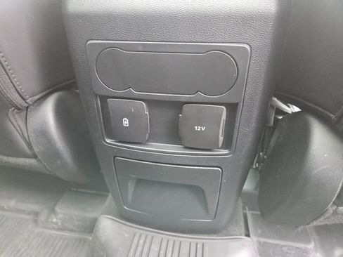 Used 2023 Ford Explorer XLT w/ Equipment Group 202A image 16