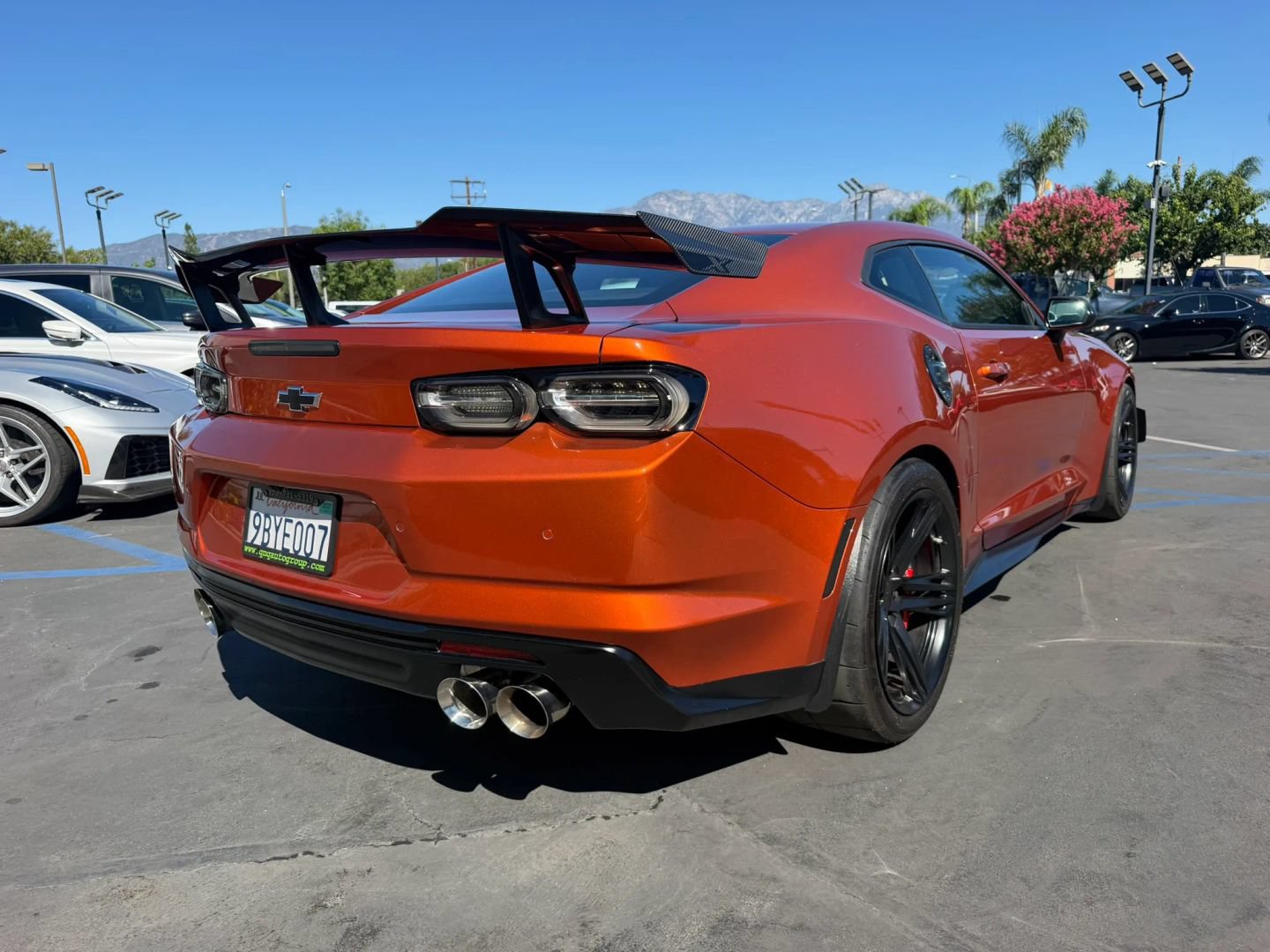 Used 2022 Chevrolet Camaro ZL1 RWD image 11