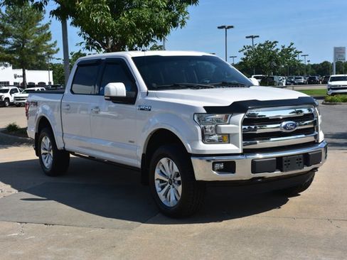 Used 2016 Ford F150 Lariat w/ Equipment Group 501A Mid AWD/4WD image 3