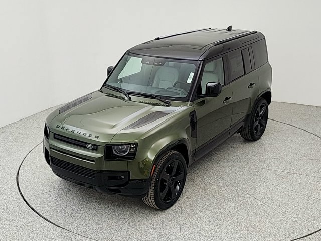 New 2026 Land Rover Defender 110 X-Dynamic SE AWD/4WD image 13