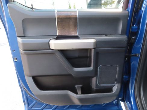 Used 2022 Ford F250 Lariat w/ Lariat Value Package image 42