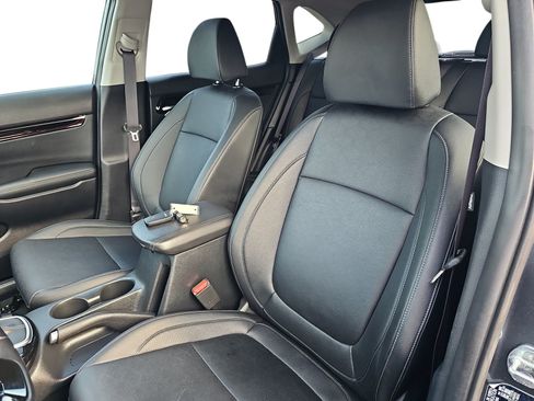 Used 2024 Kia Seltos EX AWD/4WD image 12